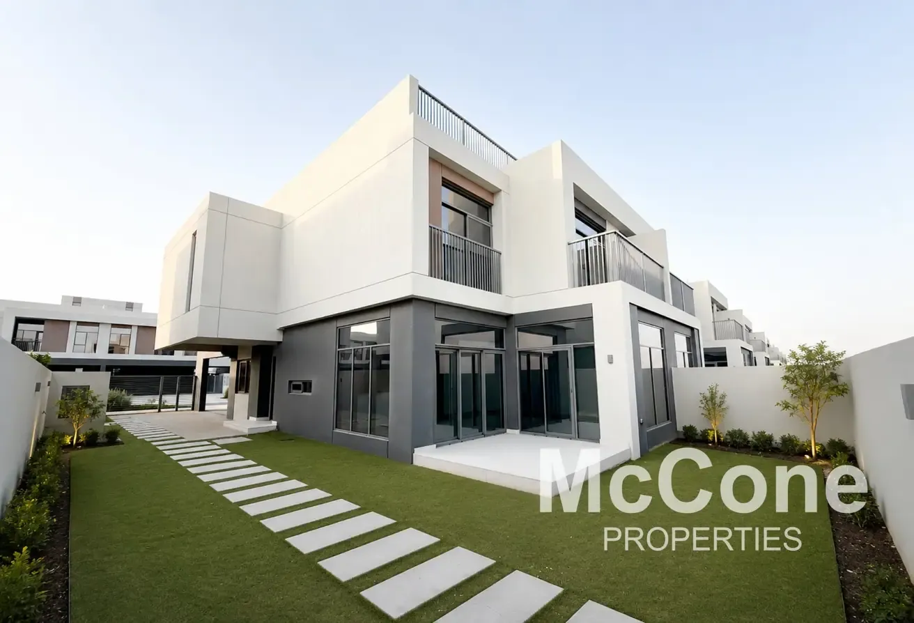 Single Row | Semi Detached | Large Layout