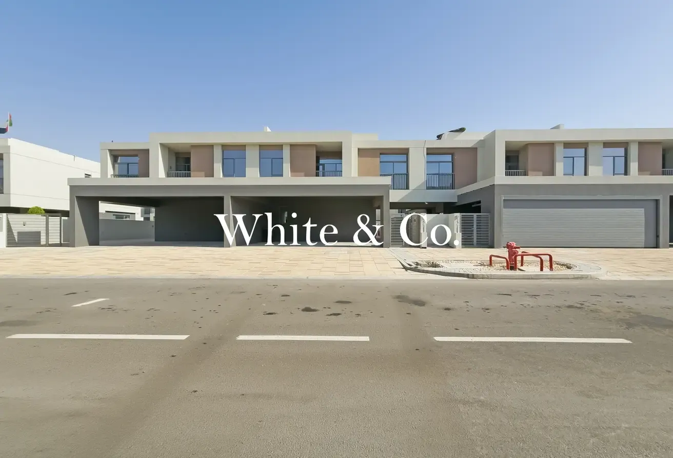 Beachfront Living| Modern Style| View Now