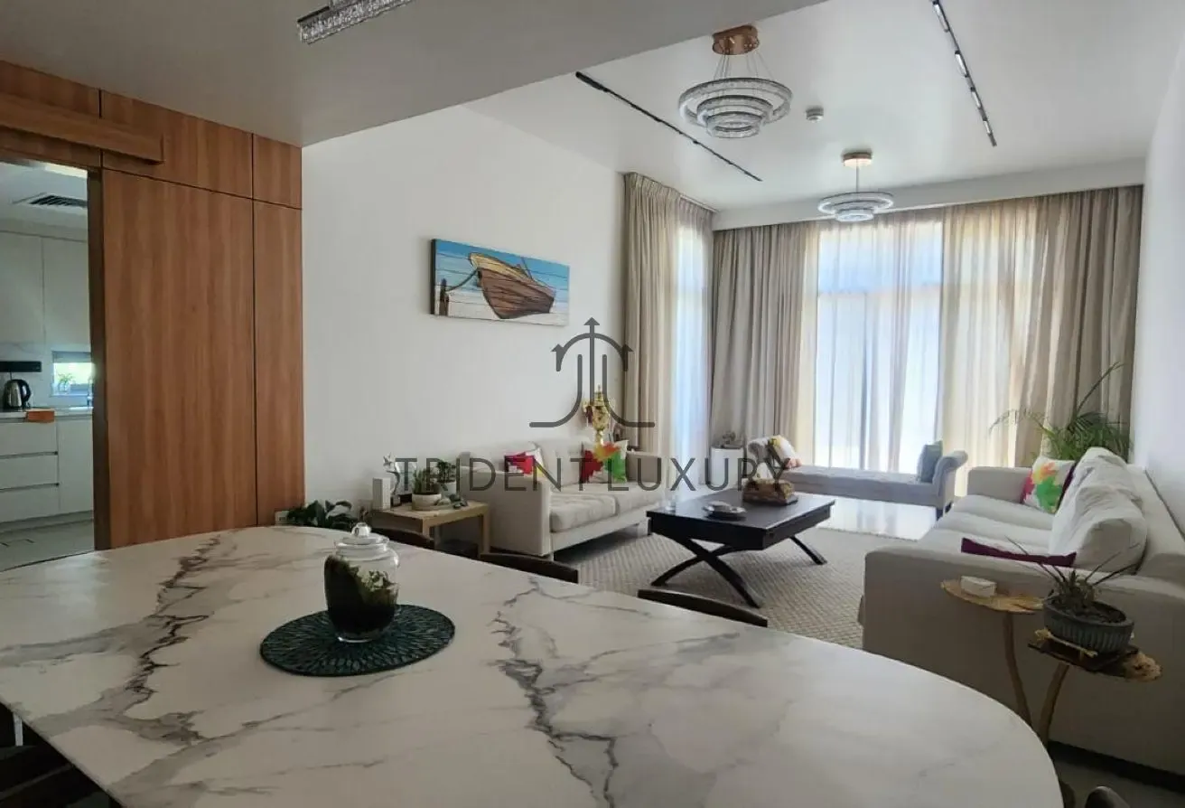 Luxury 3BR+ Maid | Landscaped | Beach Community