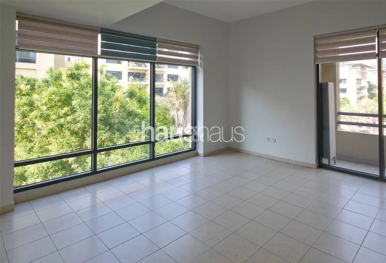 Upgraded Kitchen | Study Room | Chiller Free
