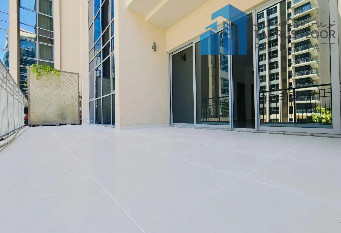 Big Balcony|1BR Apt|Children Play Area View