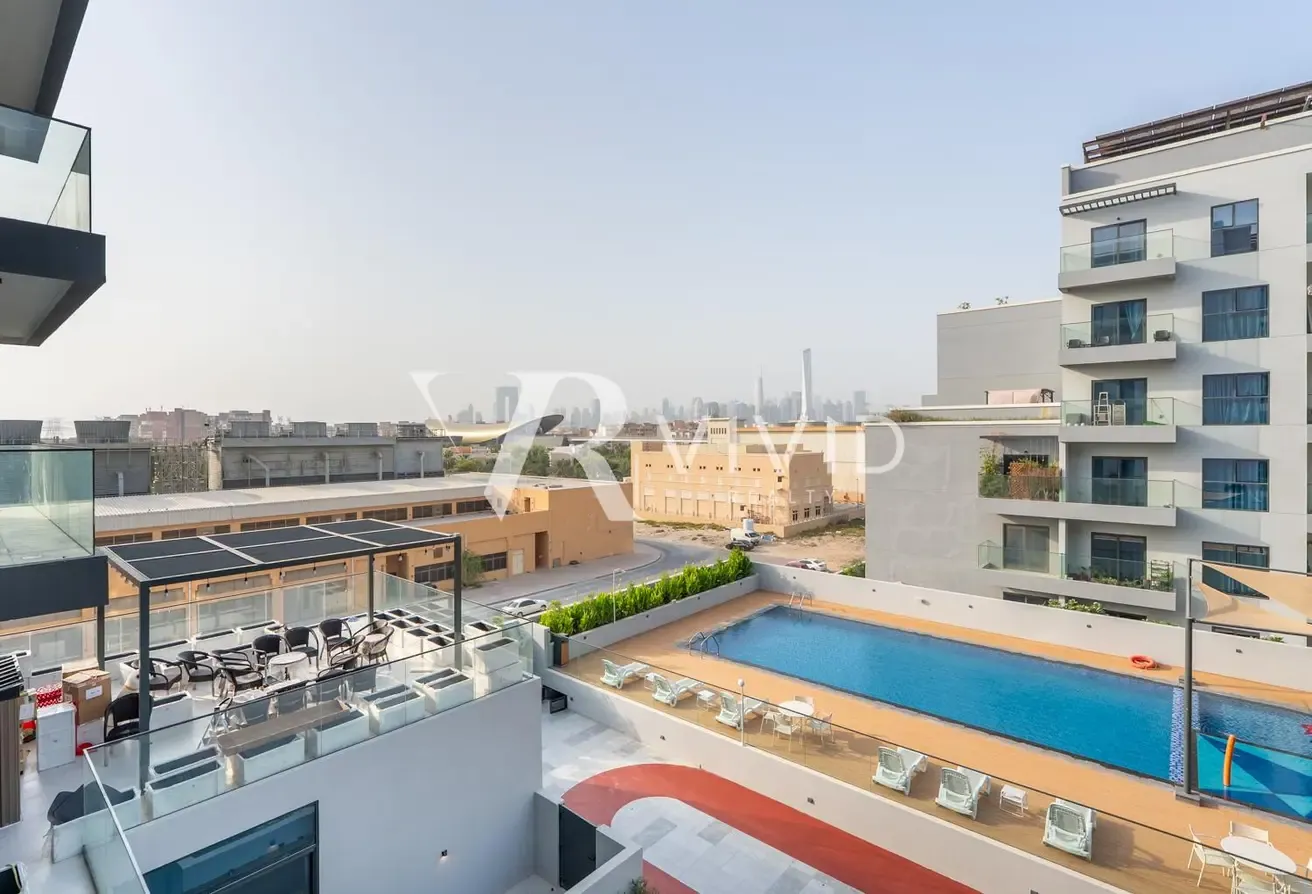 Pool n Skyline View | Bright | Biggest Layout