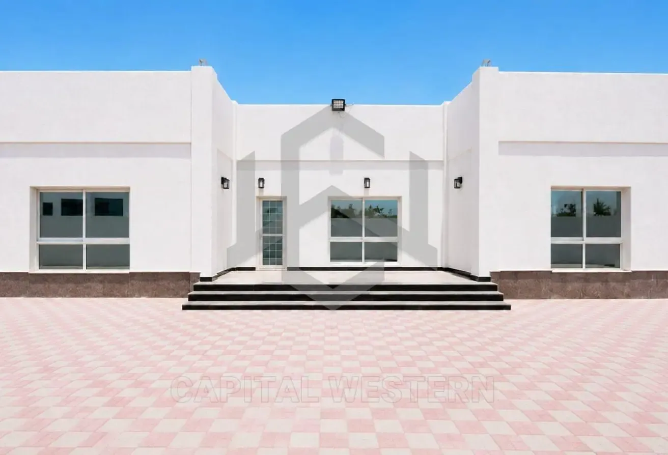 3 Bedroom Villa + Maid's Room + Majlis