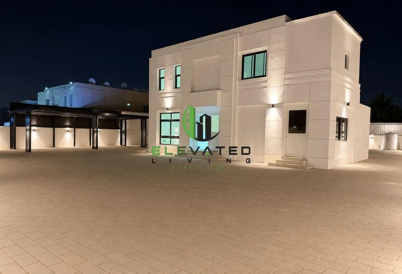 9 BR Villa with Private Garden in Al Barsha