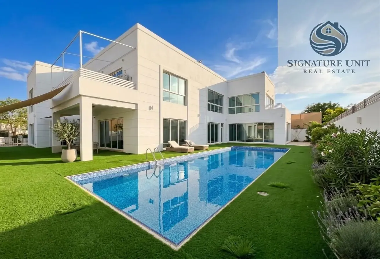 Luxury 5BR Villa | Majlis | Pool | Gym | Elevator