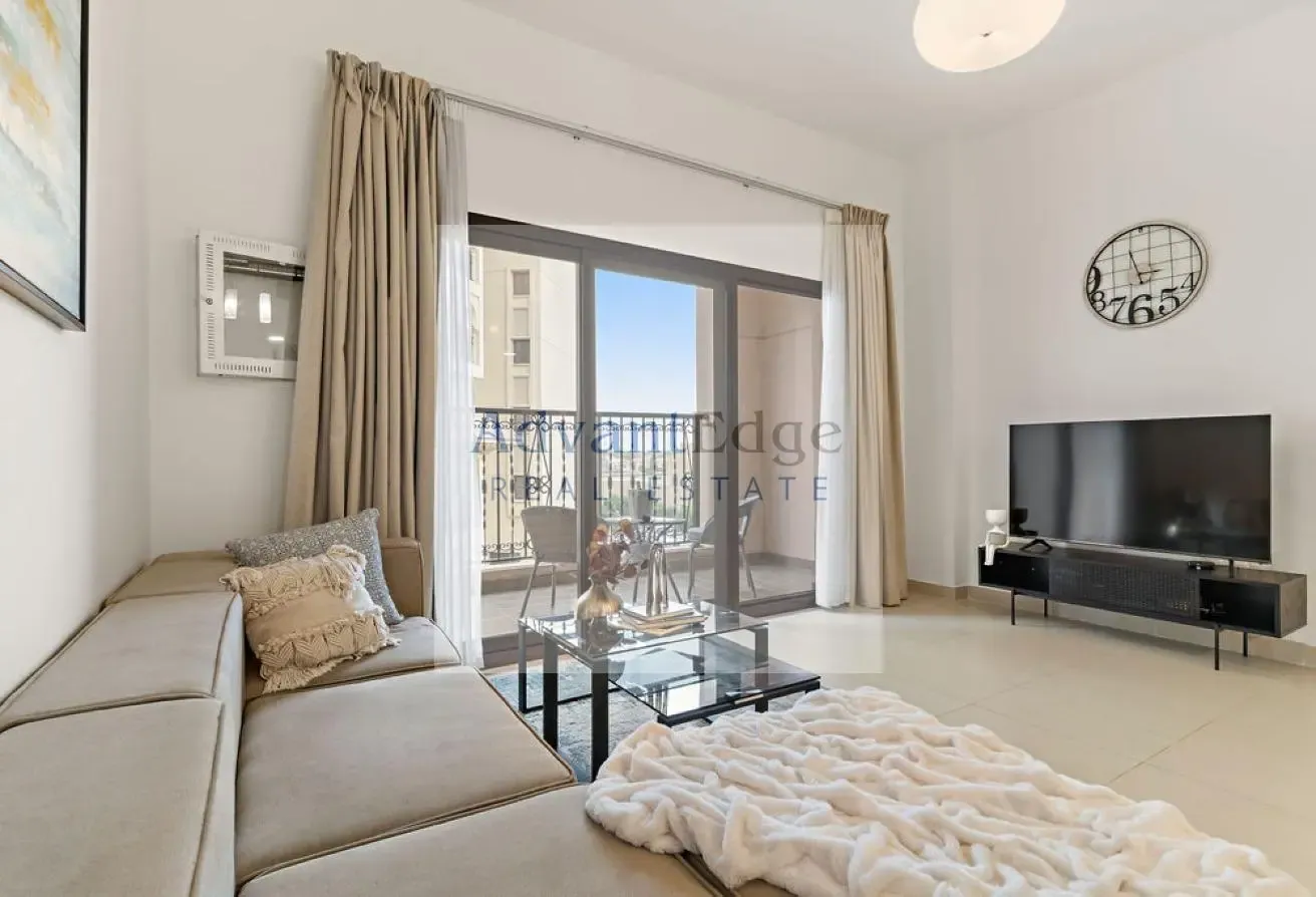 Splendid 1BR in JGE | Fully Furnished