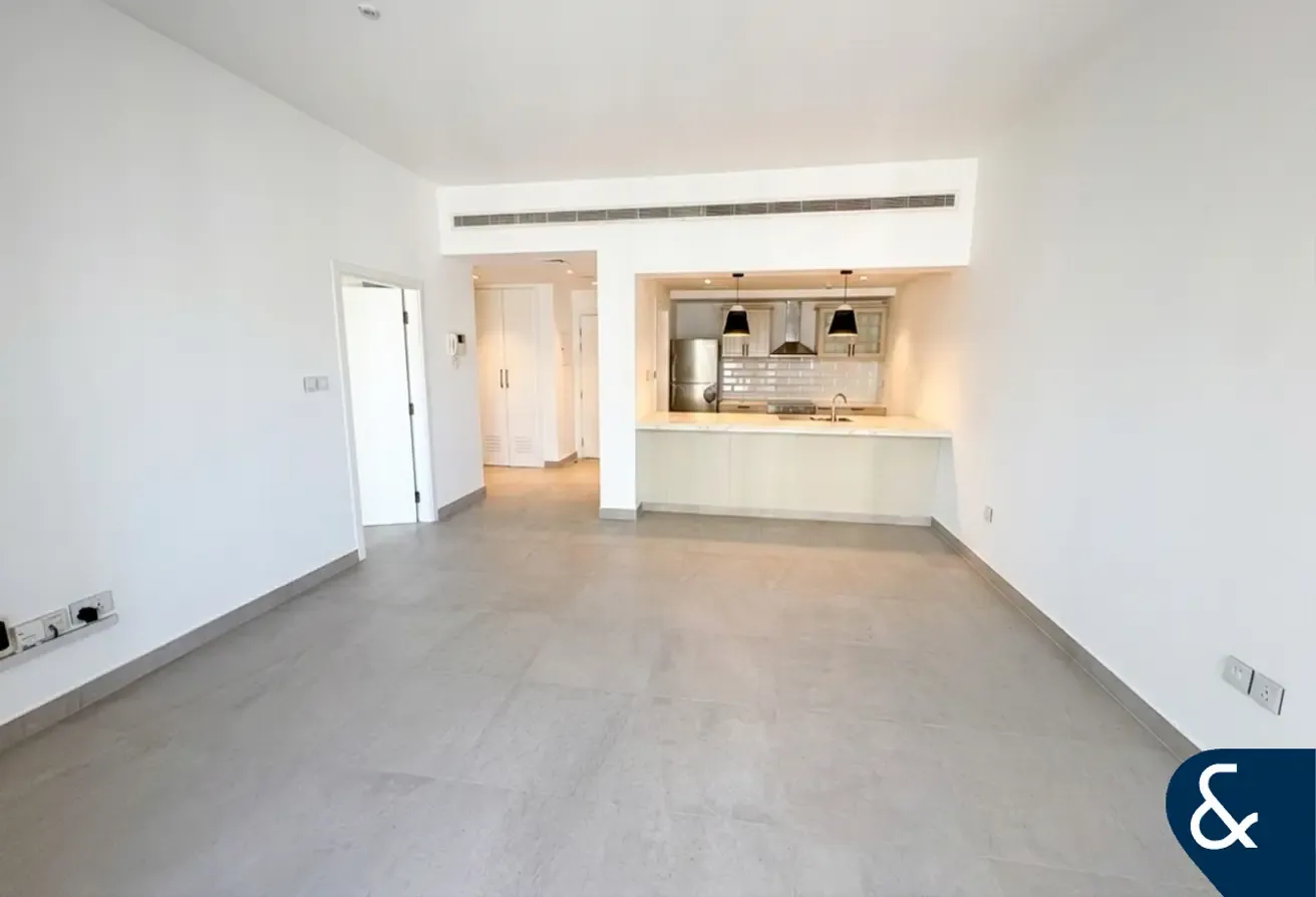 Upgraded | Spacious Layout | Unfurnished