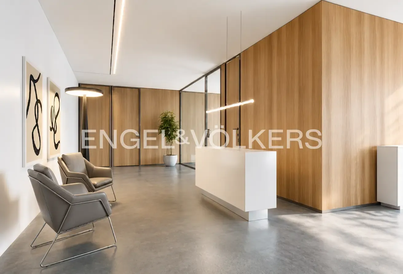 Newly Furnished I Vacant I Premium Office