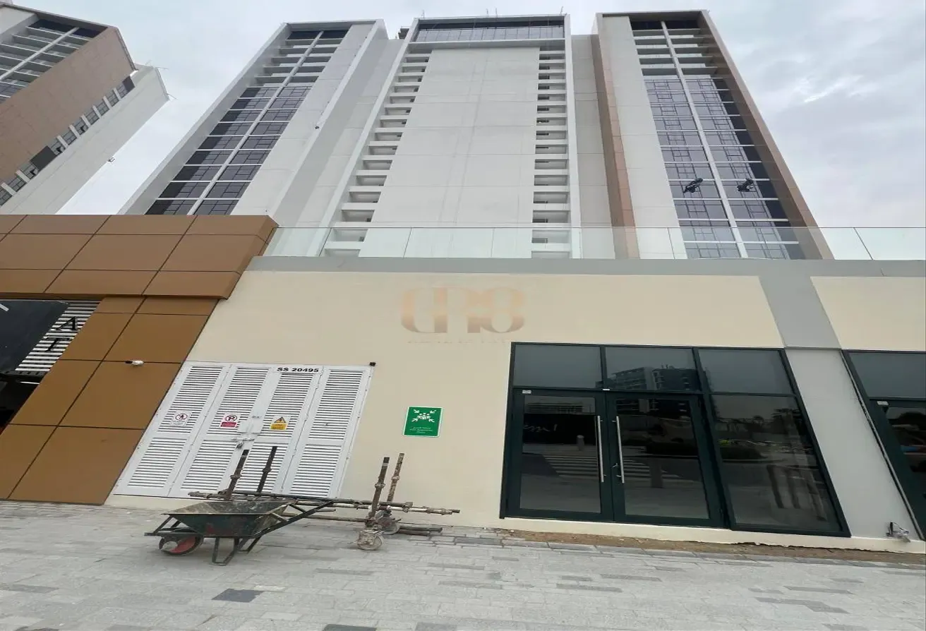 Retail in Azizi Riviera | Beach Front