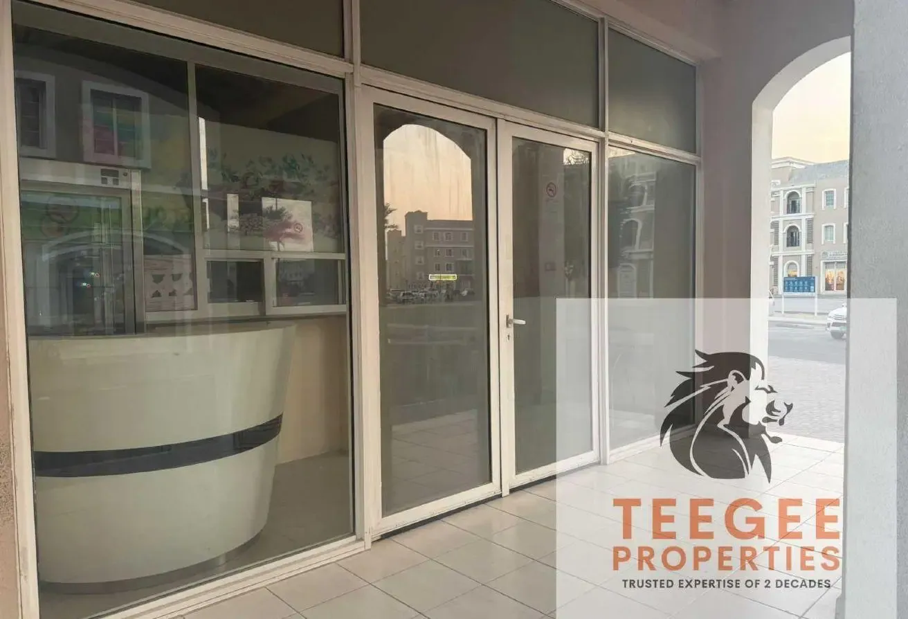 SHOP | PERFECT INVESTMENT|HIGH ROI |PRIME LOCATION