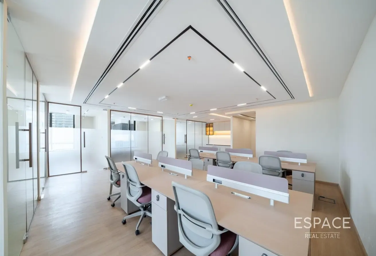 Vacant | Luxury Fit Out | Prime Location