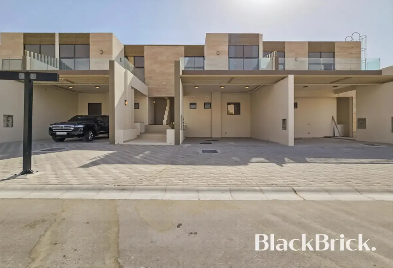 Stunning Townhouse | Family Living