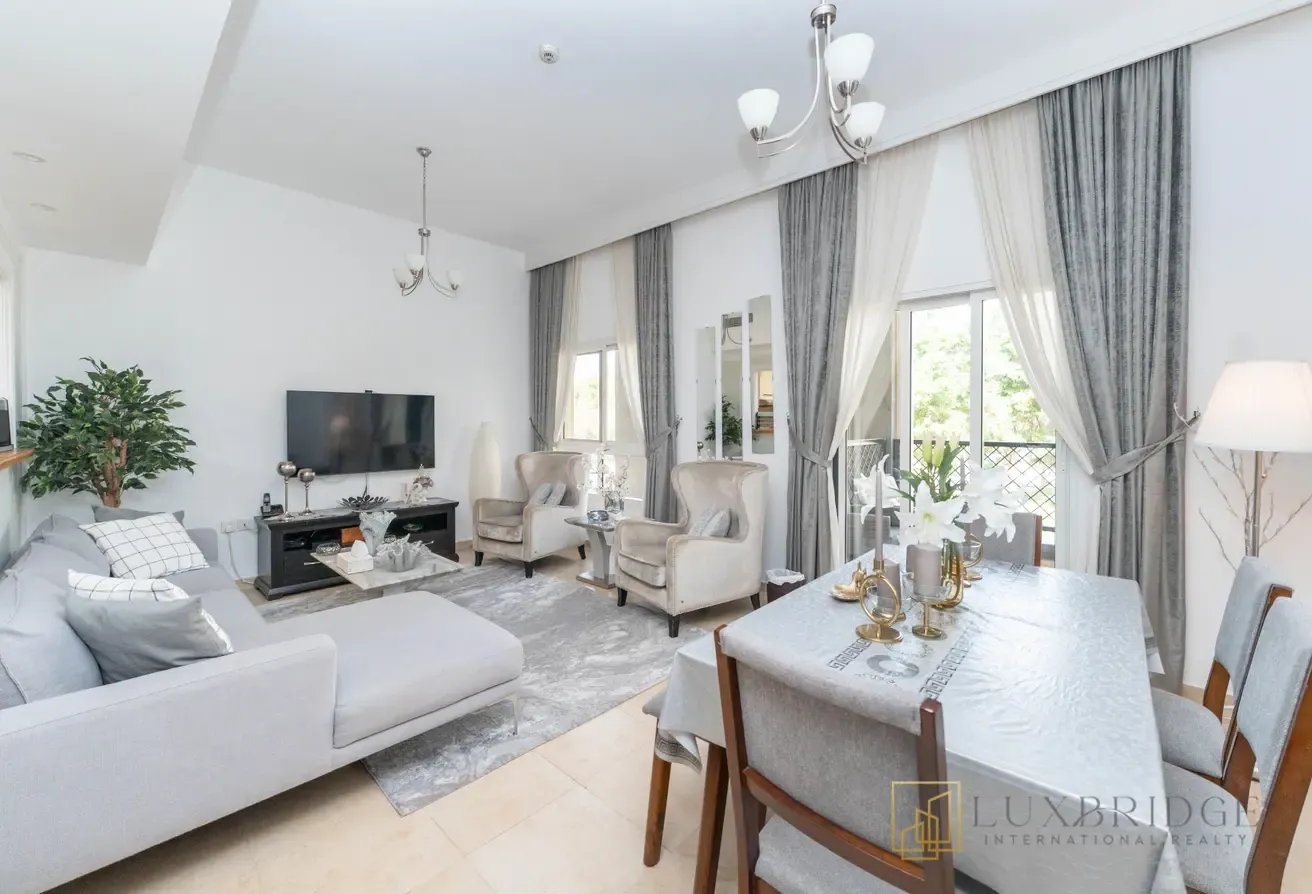Elegant Living | Spacious 2BR | Fully Upgraded