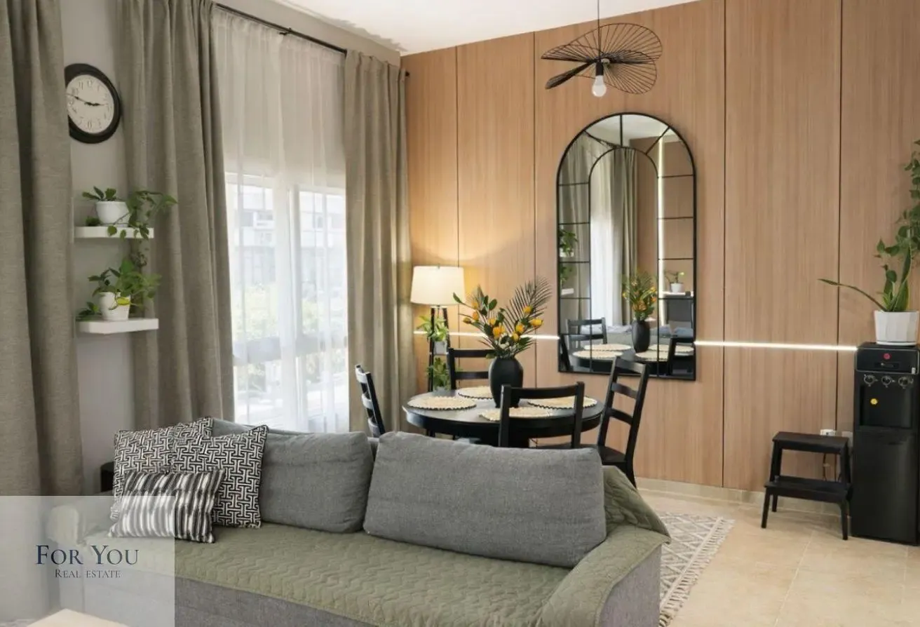 FULLY RENOVATED | FULLY FURNISHED | MOVE-IN READY