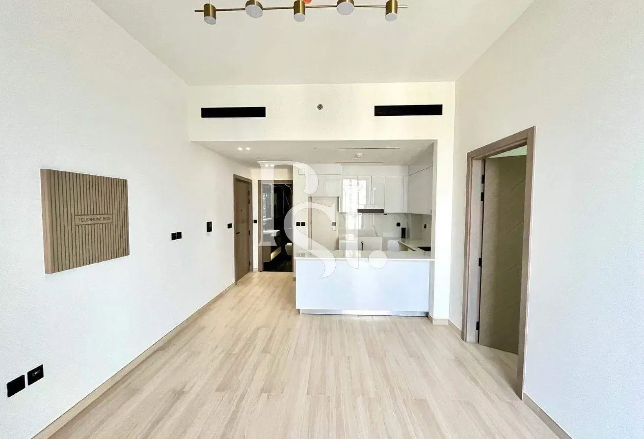 High Floor | Modern 1BR | Prime Location