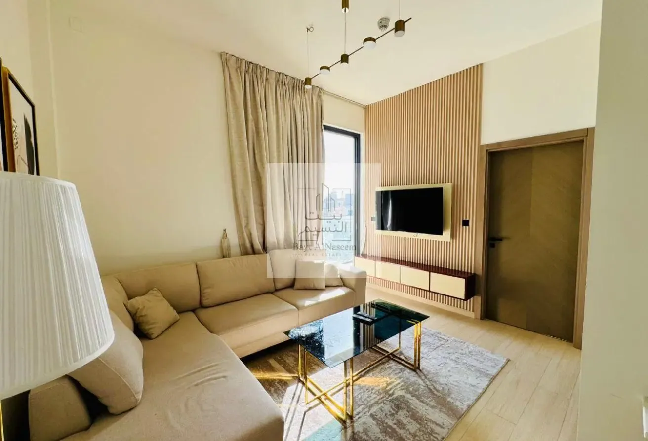 Furnished or Unfurnished | VOT | Balcony