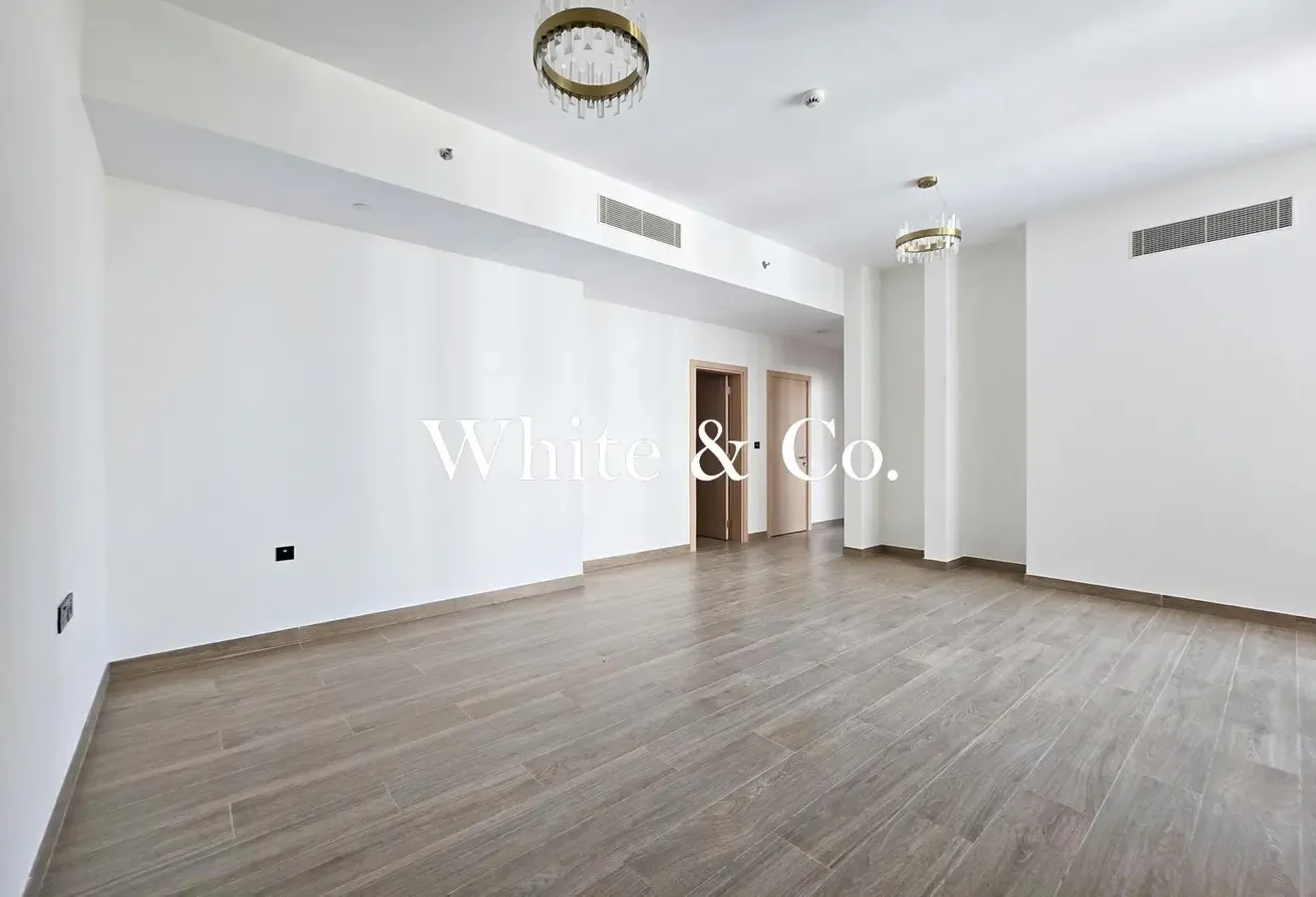 PHPP | 2 Bed+Maids | Closed Kitchen | New