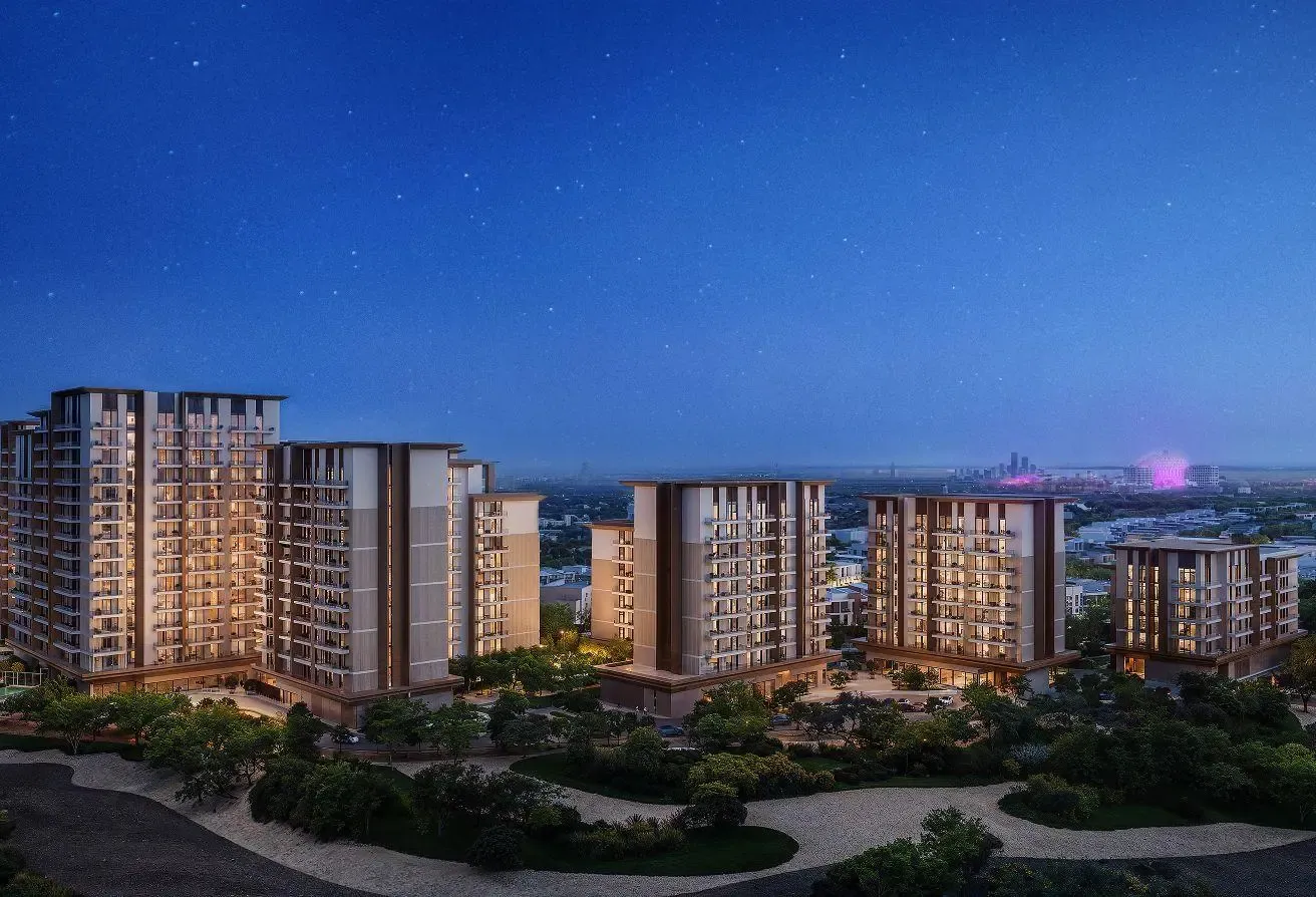 Near Mall and Metro |Vastu Unit | Multiple Options