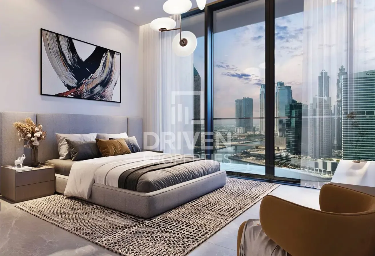 Waterfront Living | Genuine Resale | Smart Layout