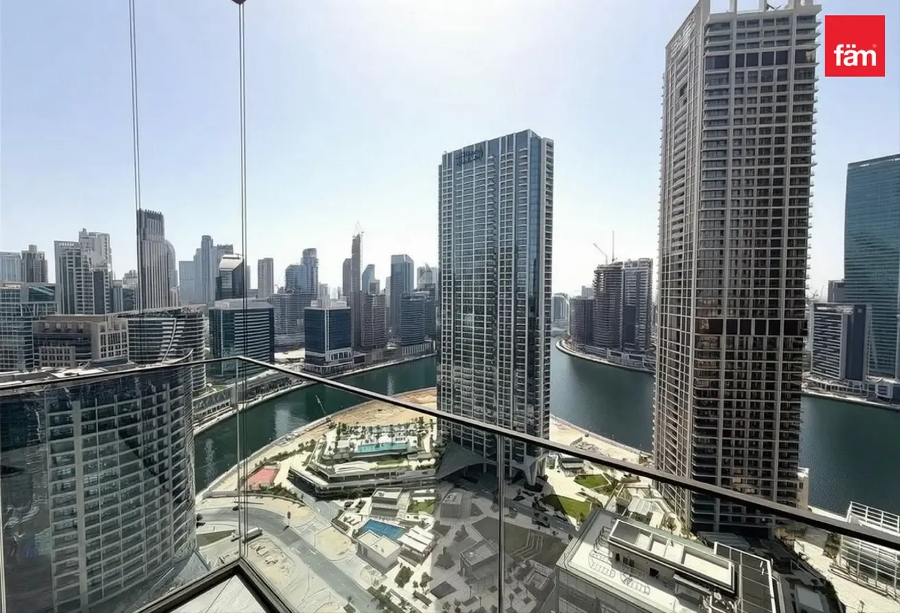 Corner Unit / Investor Deal / Landmark View