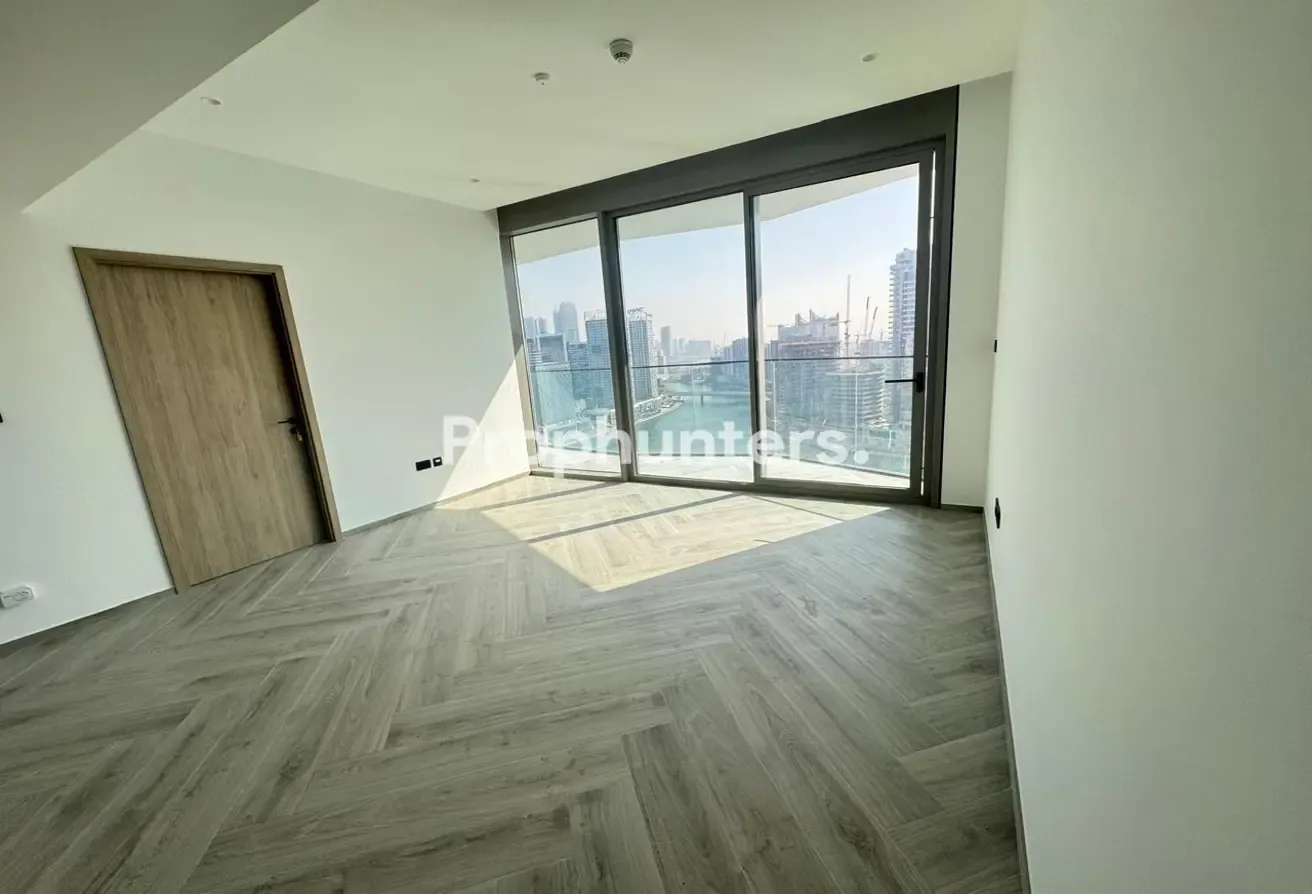 PREMIUM 1BR | HIGH FLOOR | FULL CANAL VIEW