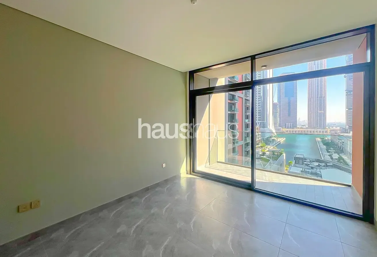 Waterfront living | Studio | Canal View