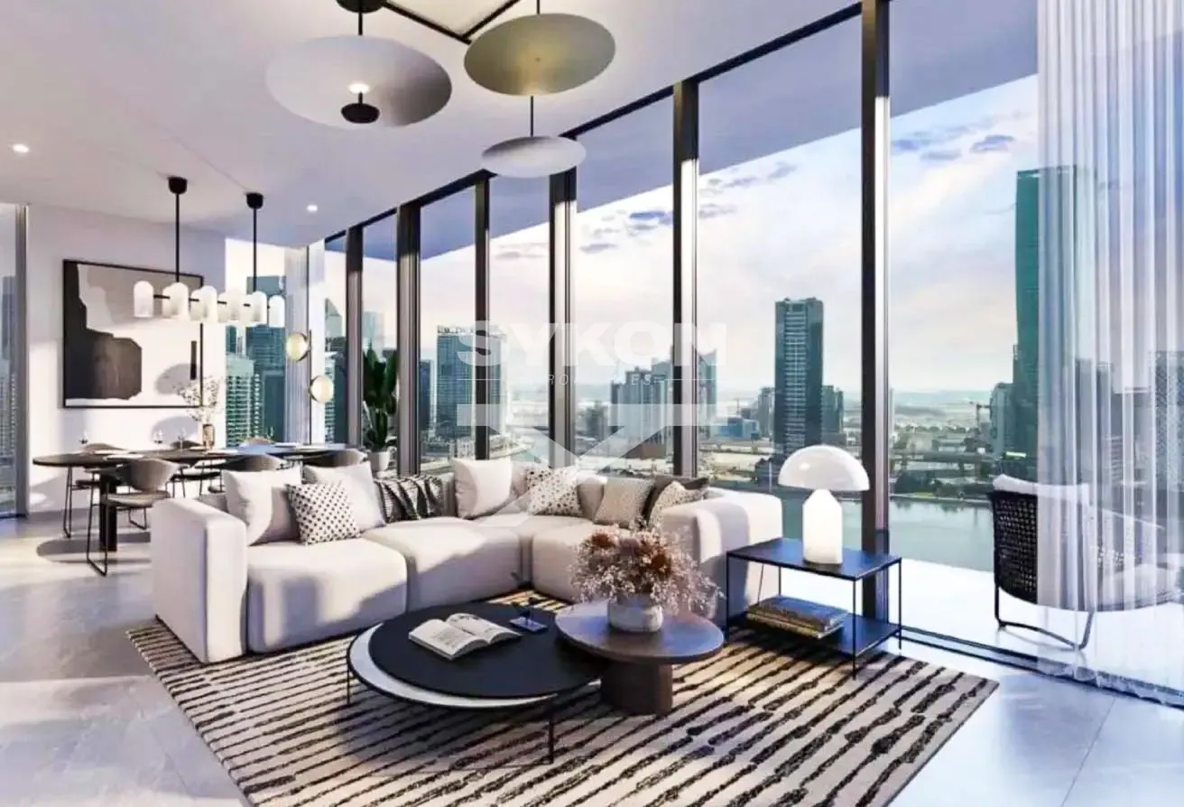 Community View | Peninsula Four | Prime Location