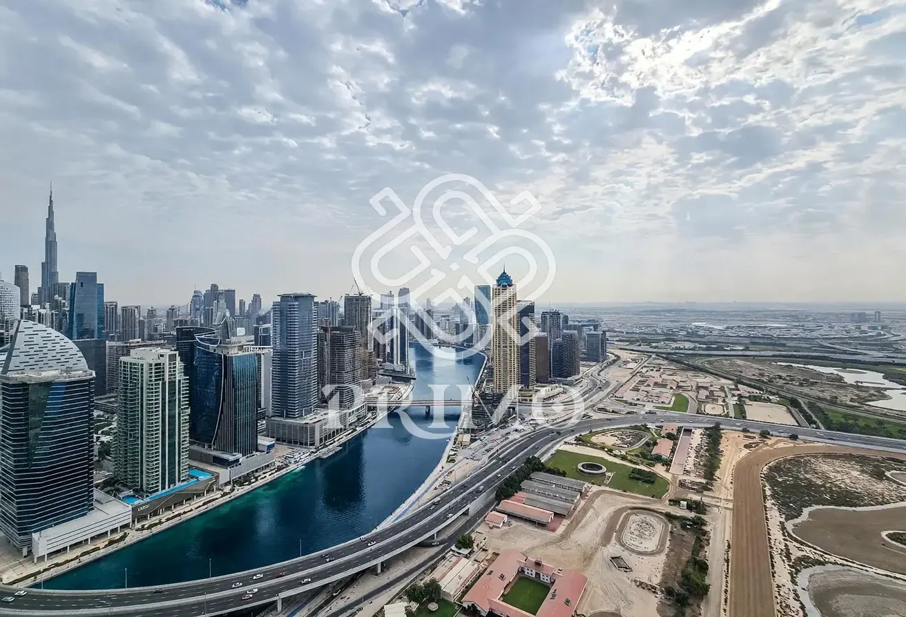 High Floor|Canal View| Spacious