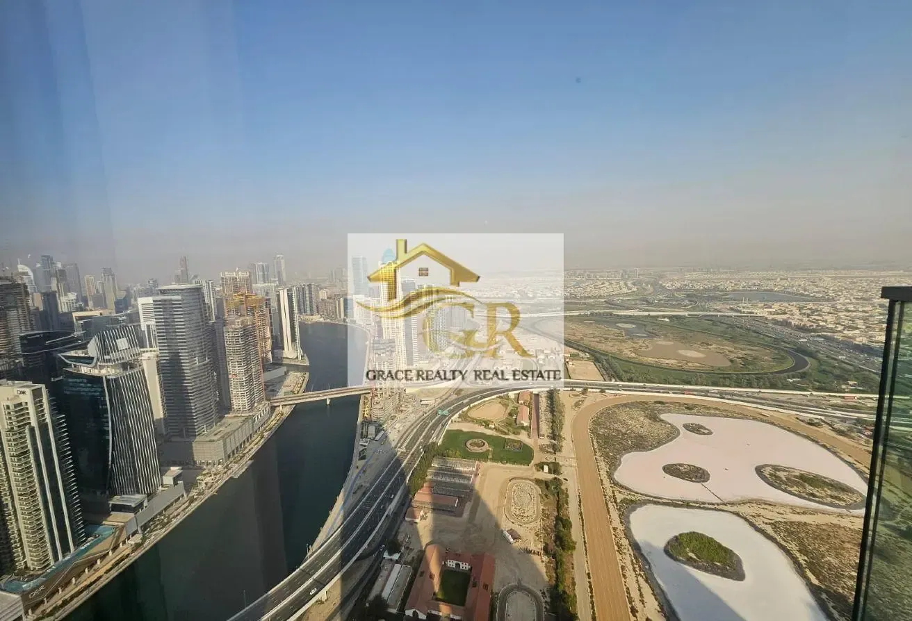Vacant Unit ! Sea View ! High Floor 3Bhk+Maid