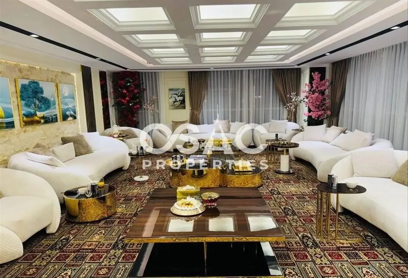 High Floor | Burj and Canal View | VOT