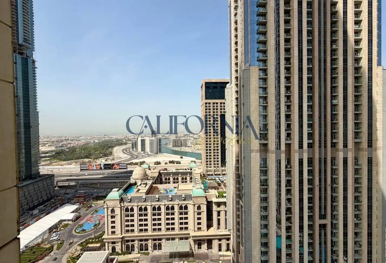 Full Sea and Canal View | Corner Unit