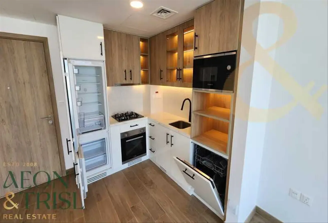Community View | 1 Bedroom | Ready To Move In