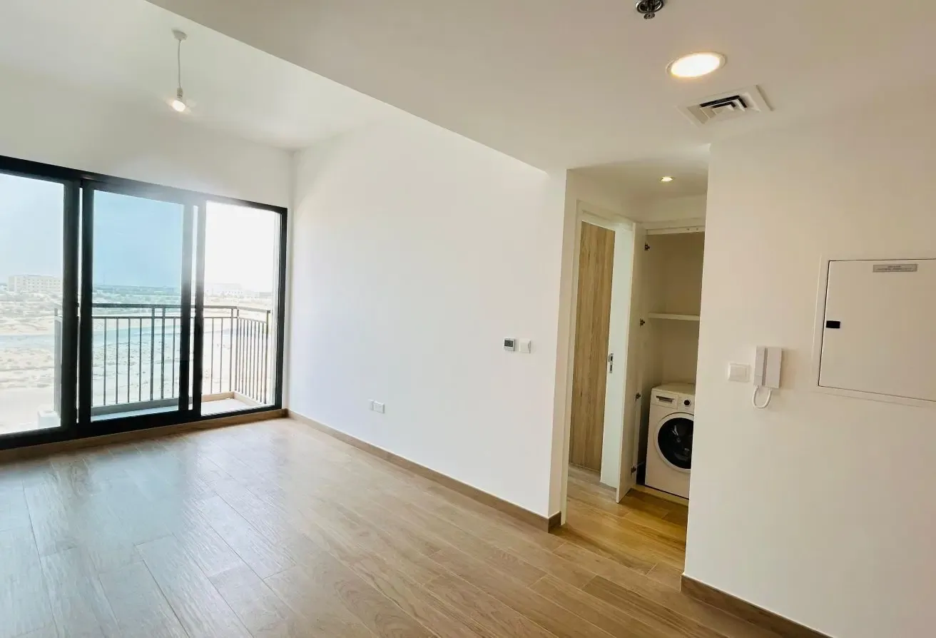 Bright Apartment | Desert View | Available 1ST AUG
