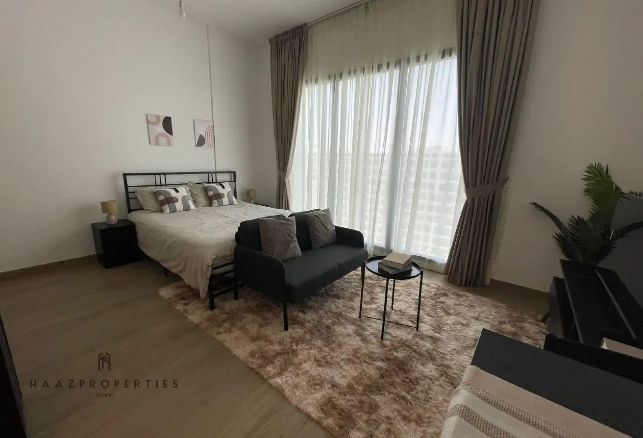 Fully Furnished | Community Living | Vacant Soon