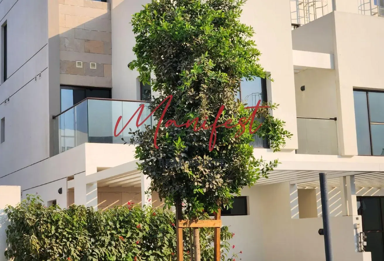 Premium Location | Spacious | Ample Amenities
