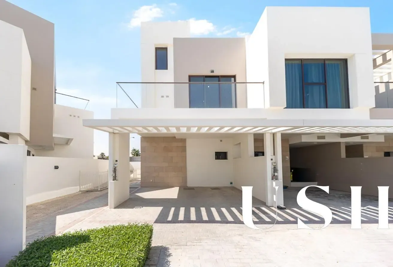 Vacant 5 Bedroom | Large Plot | Ready to Move