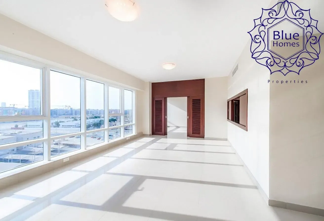 3 BR Apartment in Al Barsha with Landmark View