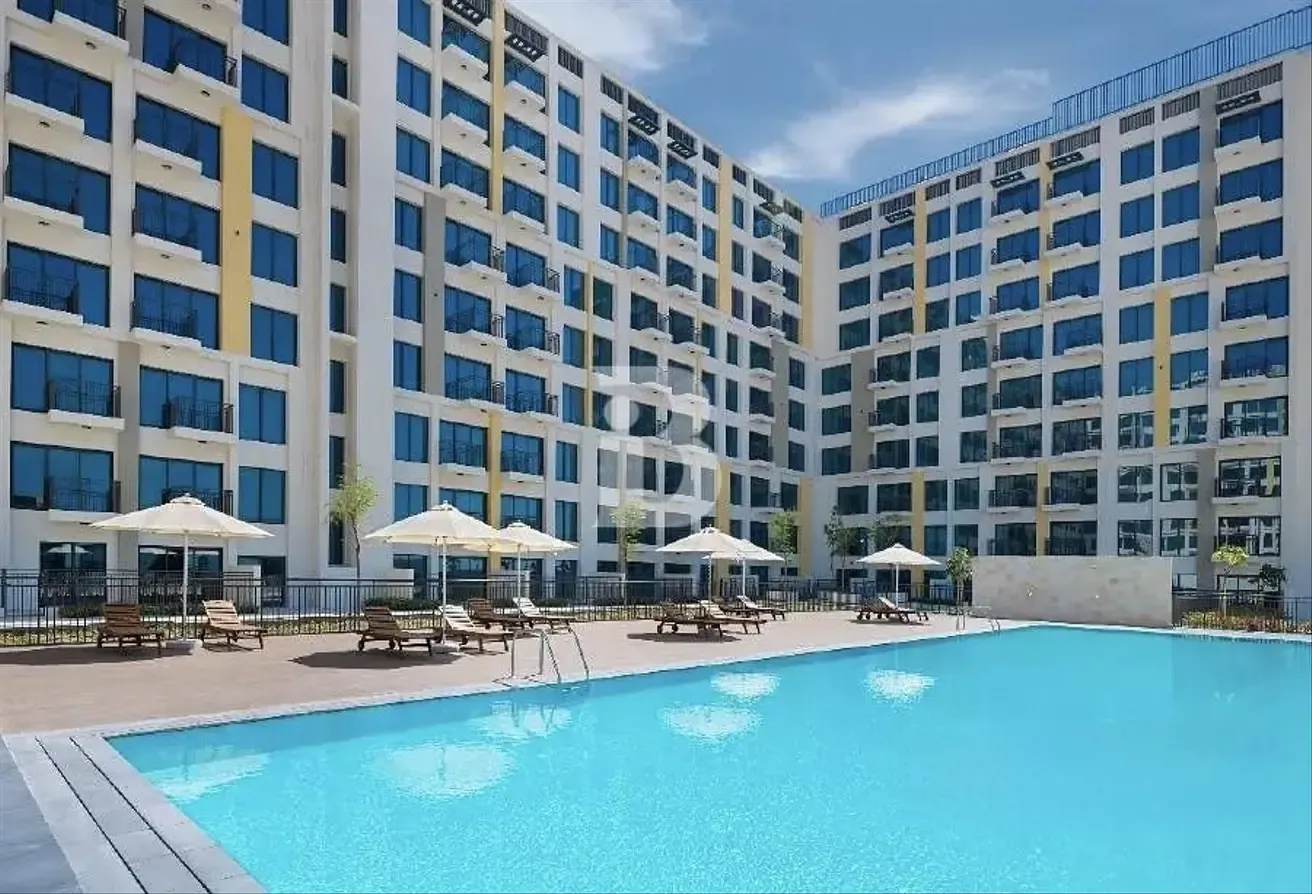 Park View | High Floor | Bright | Spacious