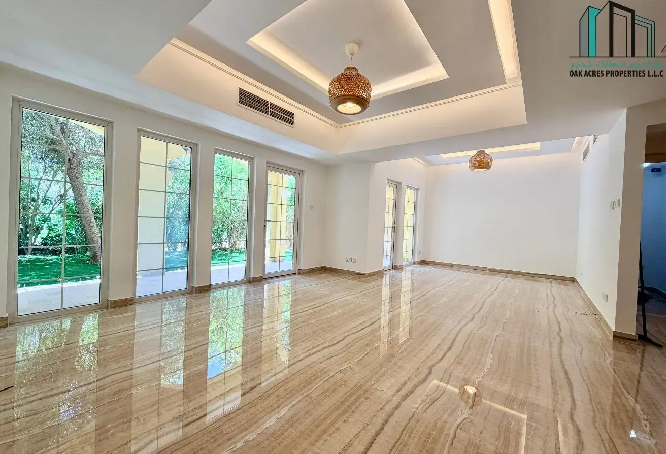 SPACIOUS 2BR | GROUND FLOOR | NEWLY RENOVATED