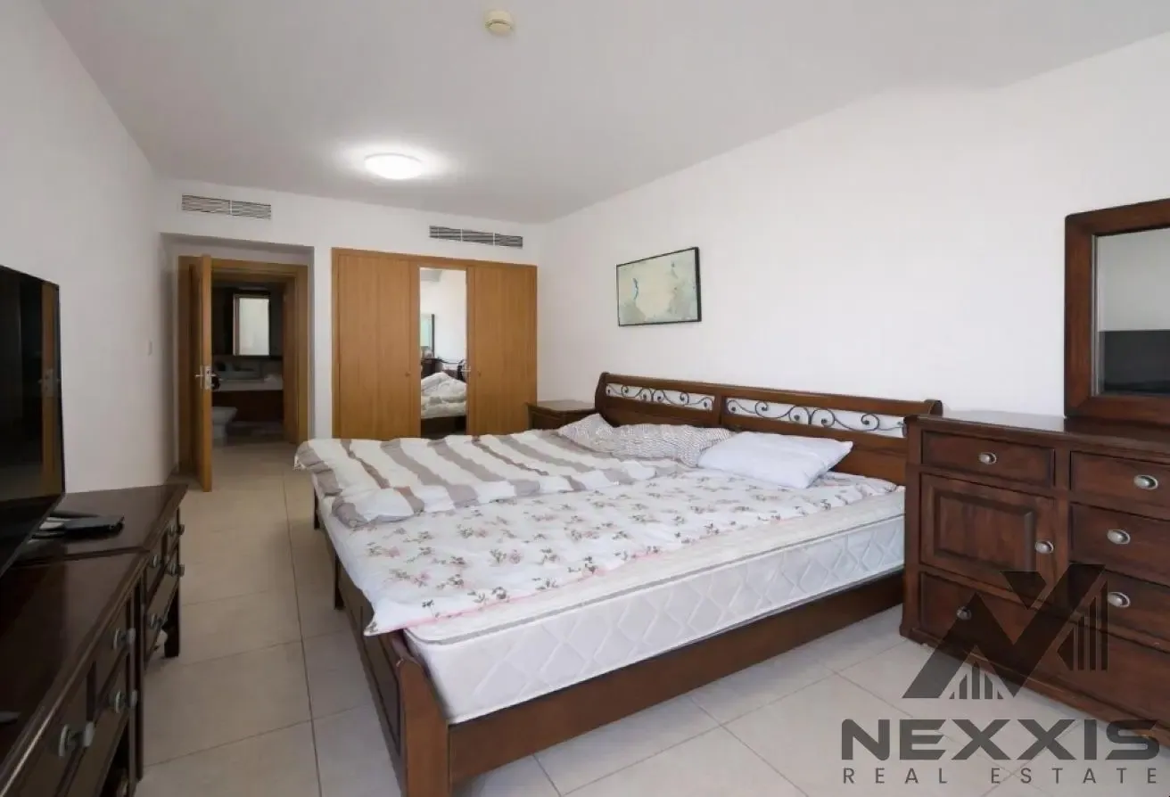 Fully Furnished | Close To Metro | Skyline View