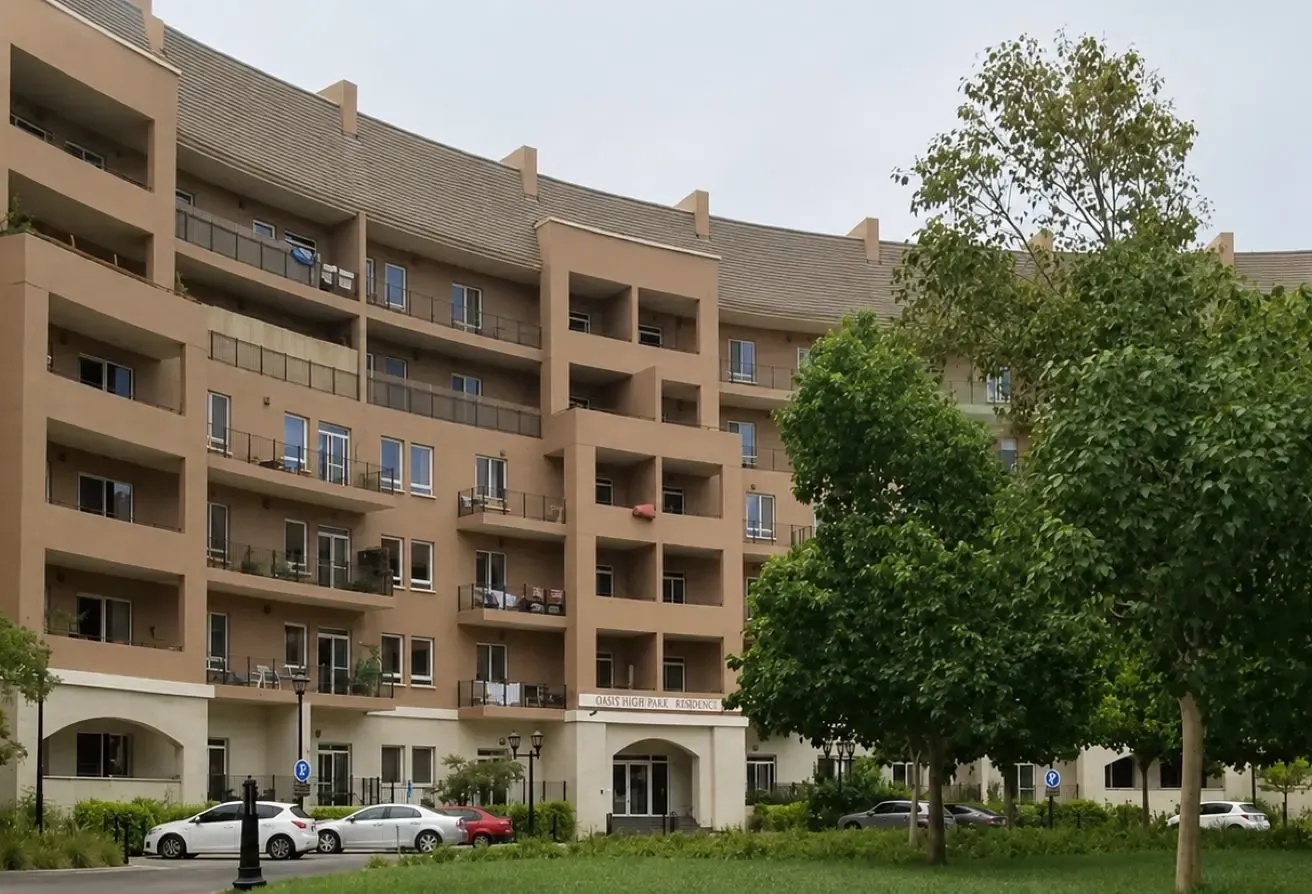 2 BR Apartment in Motor City with Landmark View