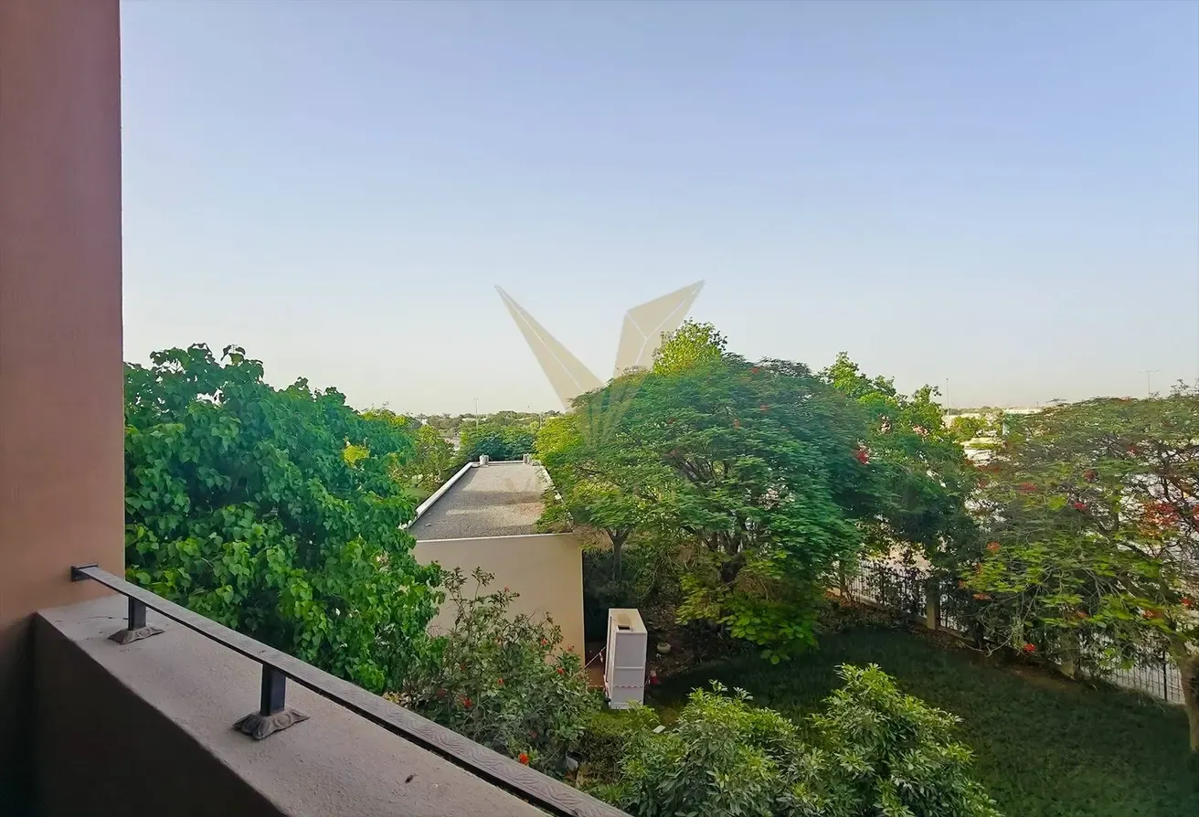 EXCLUSIVE 2BR | 2 CAR PARKINGS | LARGE BALCONY