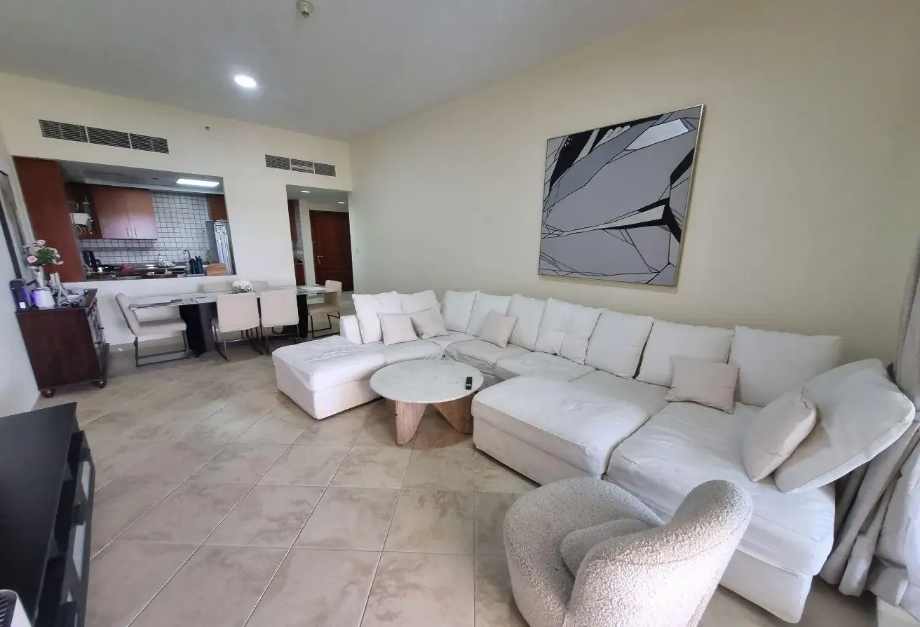 2 bedrooms I Spacious I Park and Community View