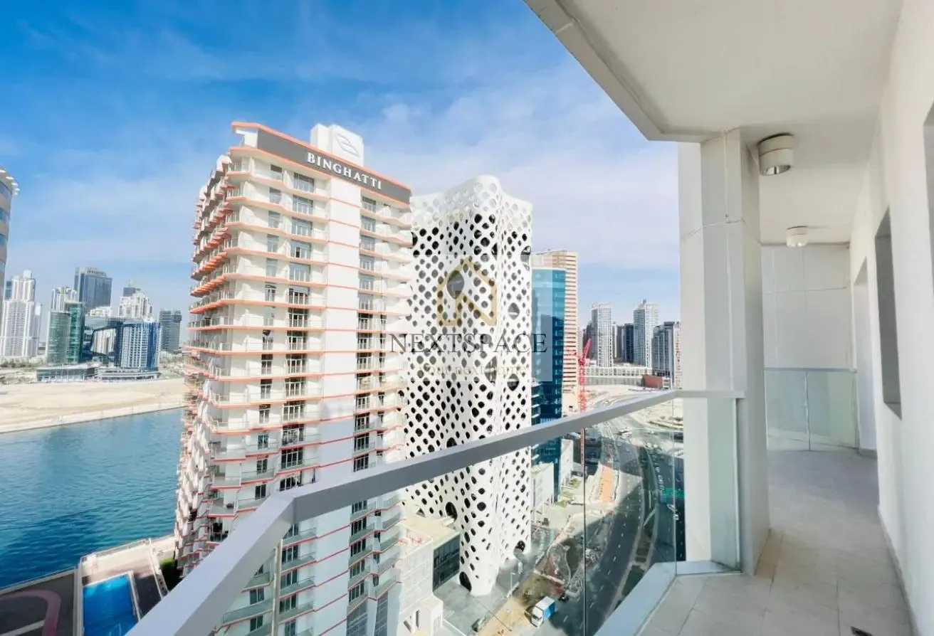 Spacious 1BR | High Floor | Prime Location