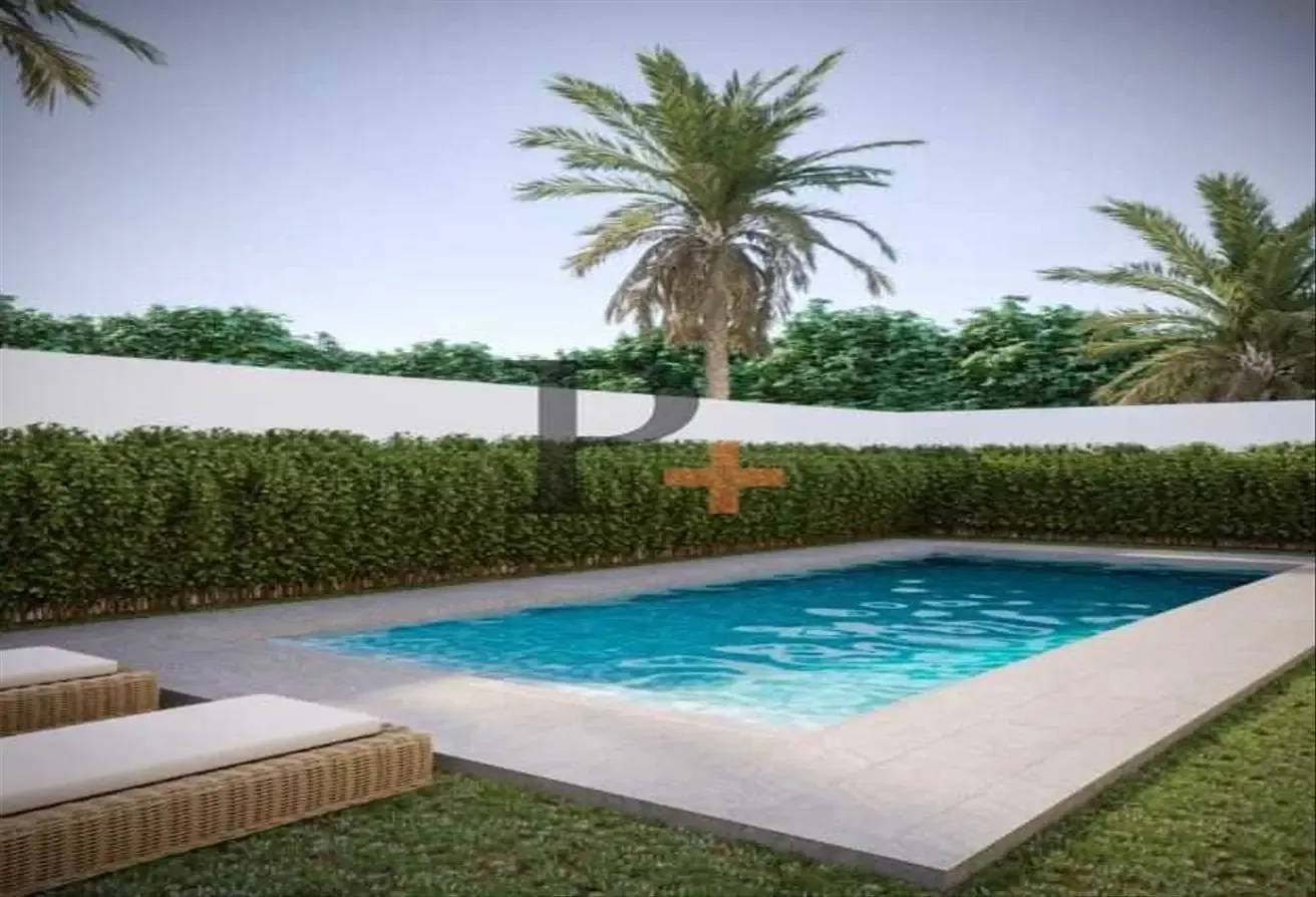 Fully Renovated Corner Villa | Private Pool | Beautifully Landscaped | Premium Wooden Flooring