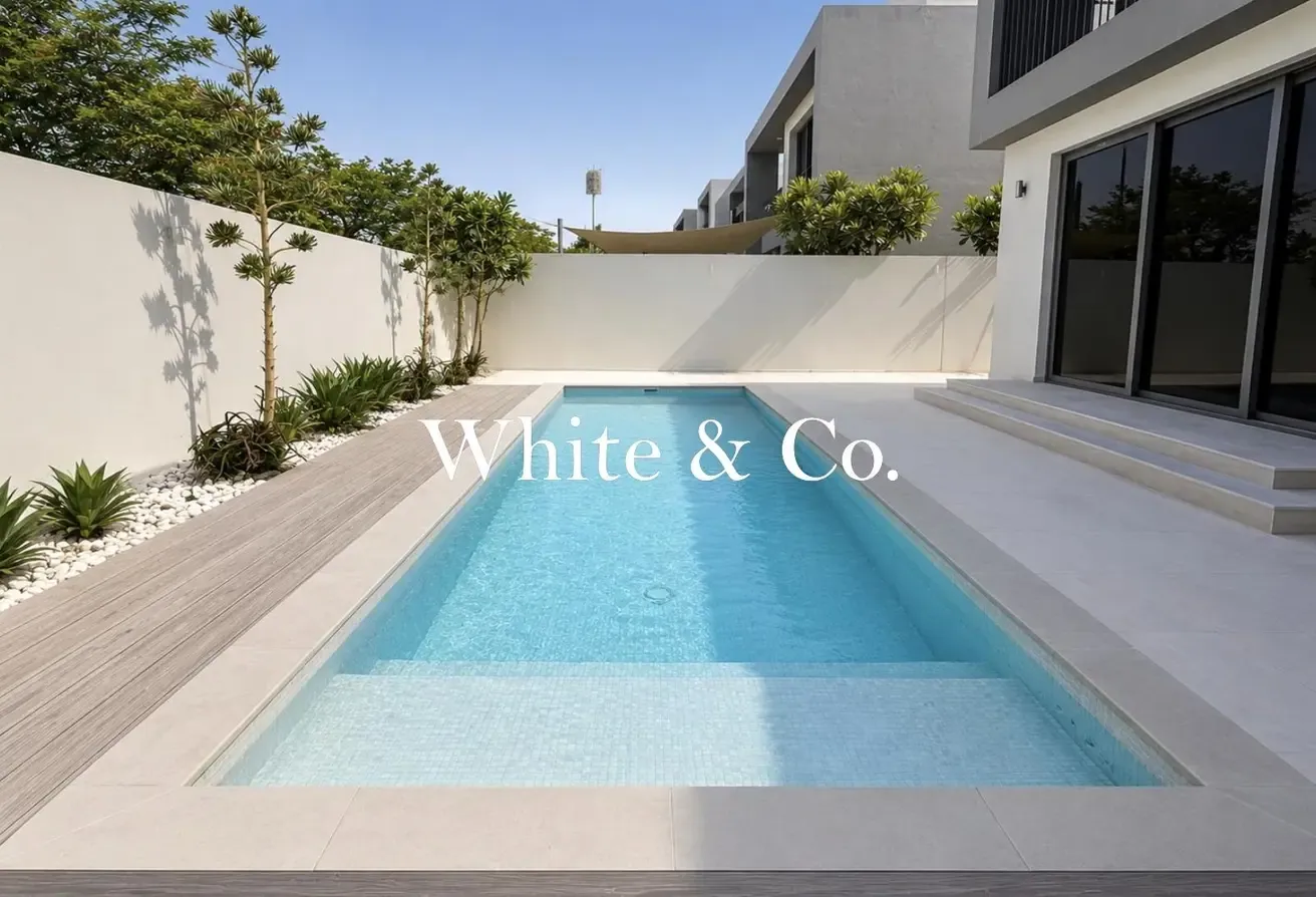 Private Pool | Extended E1 | Vacant Now
