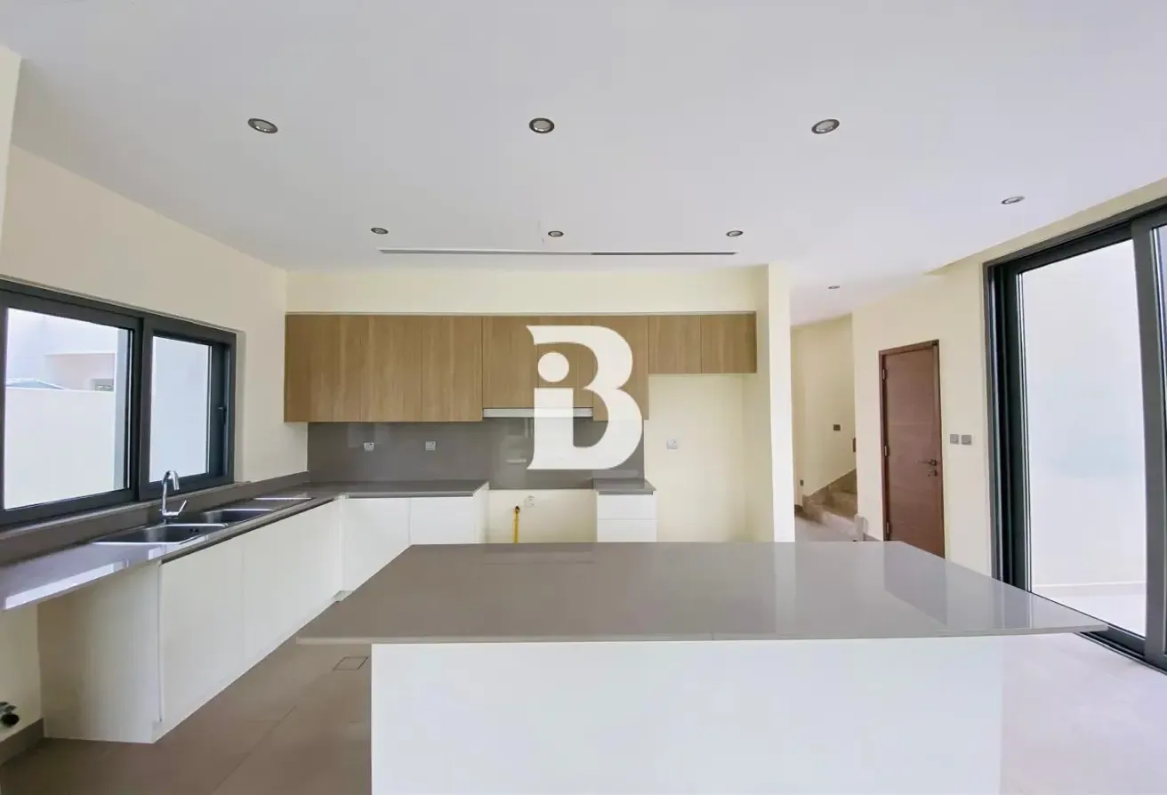 Green belt | Spacious Layout | Single Row