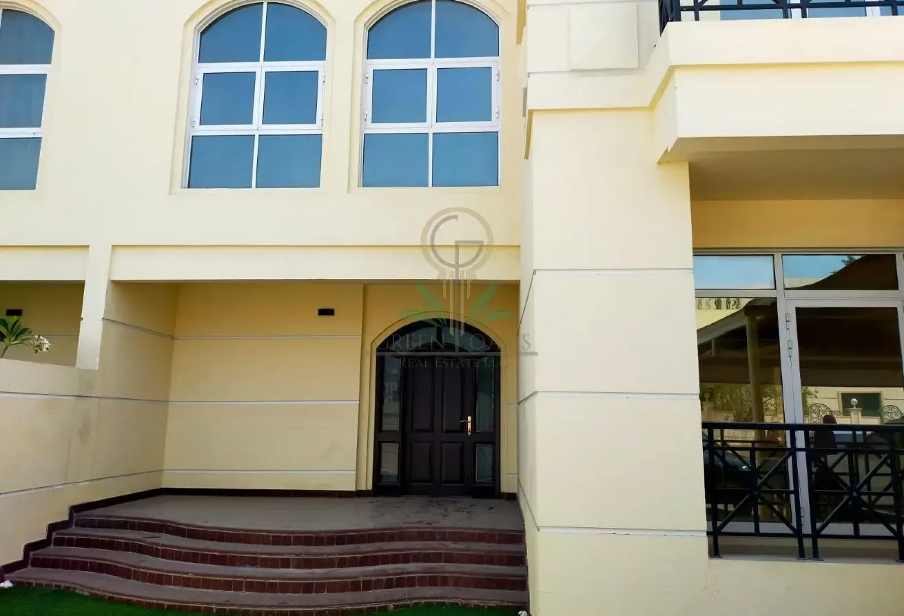 Spacious 4BR | Independent Villa | Private Garden