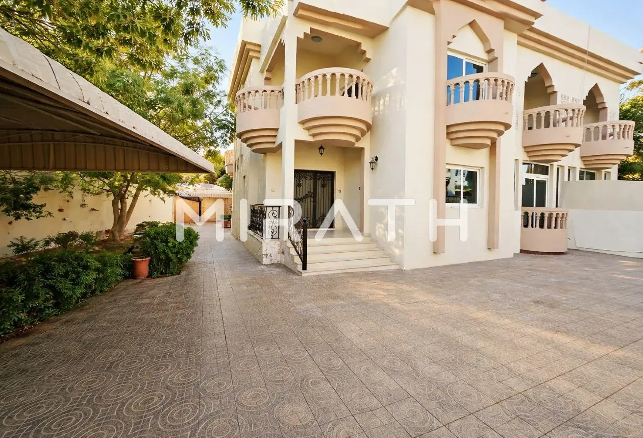 Renovated Villa | Exclusive Garden | Prime Spot