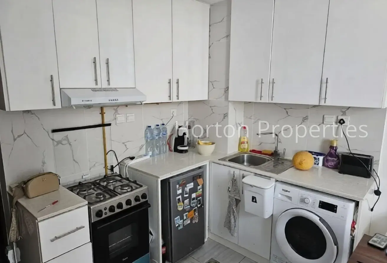 FURNISHED STUDIO I AVAILABLE FROM APRIL15